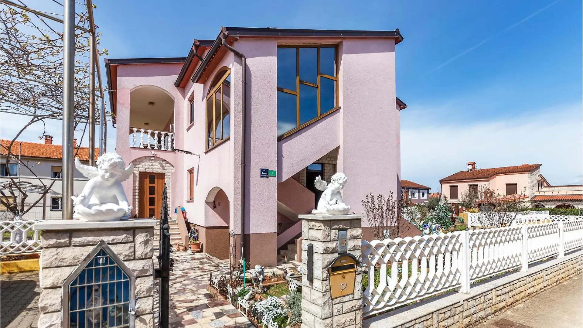3 Bedroom Nice Apartment In Pula 0*,  Croatia